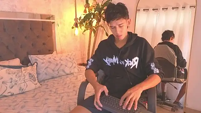 dave_eliot stripchat live cam model