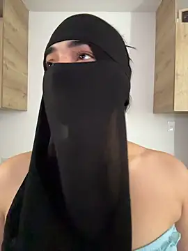 najwarazak stripchat live cam model