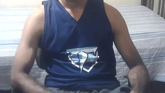ROCKY_USA_18 stripchat live cam model