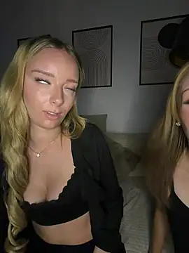 chaanntyy stripchat live cam model