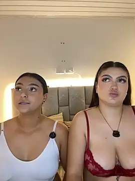 nicolexxaleja stripchat live cam model