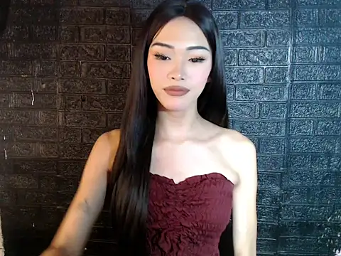 holyakiesha stripchat live cam model