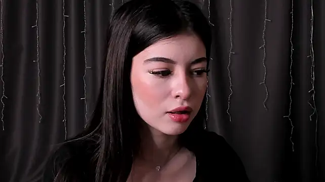 youllwanttocomeback stripchat live cam model