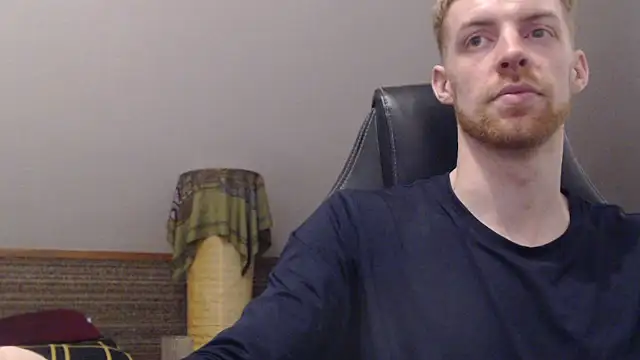 Milkyman7 stripchat live cam model