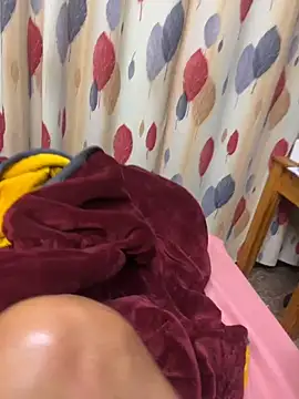 blueiceeyes stripchat live cam model