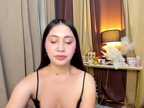 aliah_finly stripchat live cam model