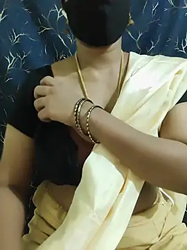 tamilnilavazhagi stripchat live cam model