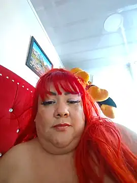 Nastymomslave stripchat live cam model
