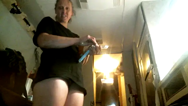 SexyB214 stripchat live cam model