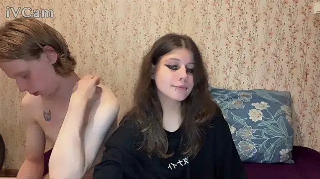 Crystal_Love_Porn stripchat live cam model