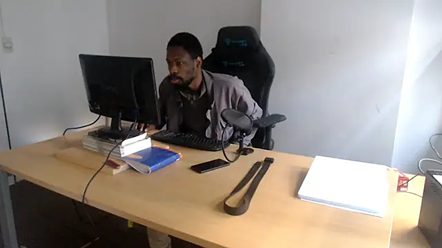 Mastertopdome stripchat live cam model