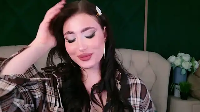 EmmaLawrens stripchat live cam model