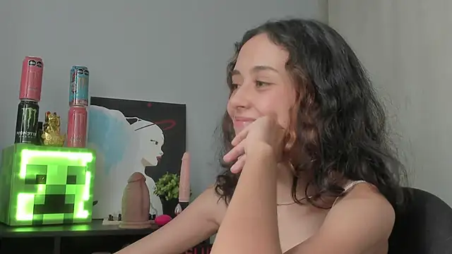brisazanes stripchat live cam model