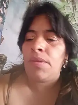 ivilondon stripchat live cam model