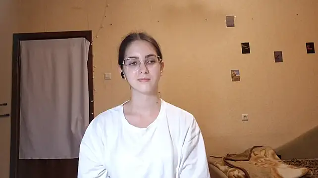 Katelemon stripchat live cam model
