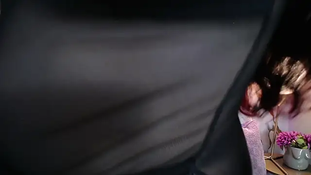 BrianaGaging stripchat live cam model