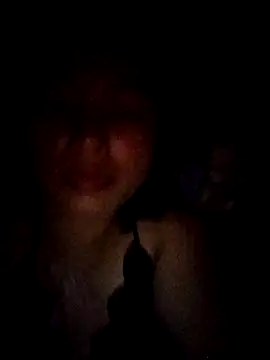 Ami-sexyy stripchat live cam model