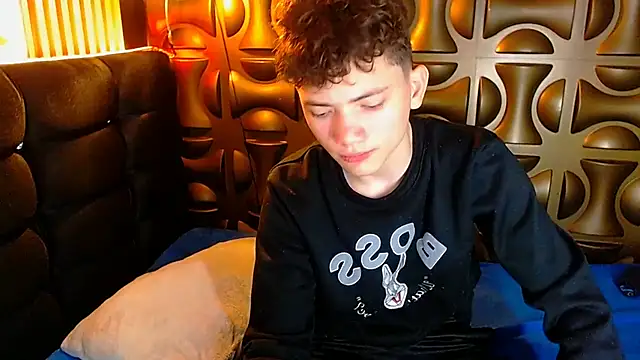 cruz_dante stripchat live cam model