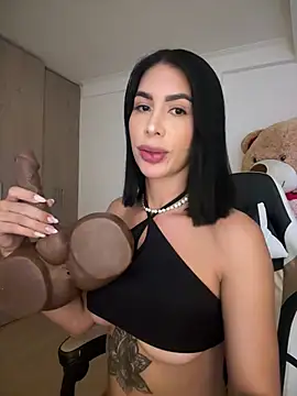 mckenzieklein stripchat live cam model