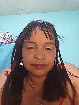Stepmom_violet stripchat live cam model