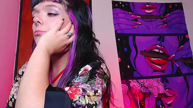 purple_em69 stripchat live cam model