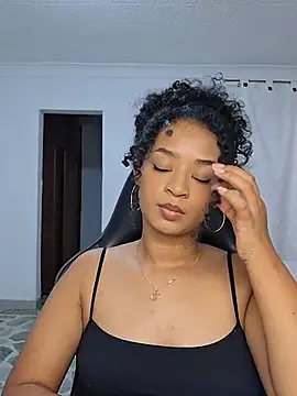 Tammy-Bliss stripchat live cam model