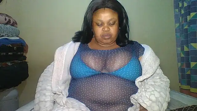 9voluptiustits stripchat live cam model