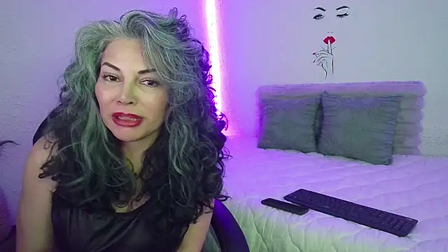 Victoria_Lover stripchat live cam model
