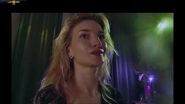 WendyGilber stripchat live cam model