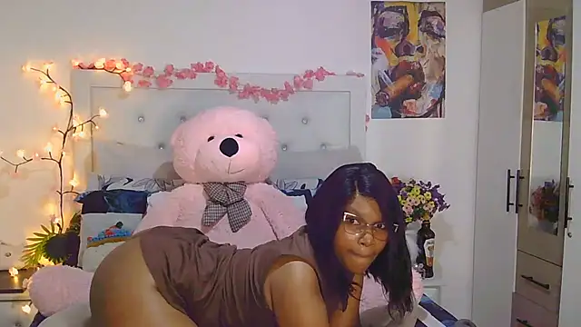 BOOTYDEEVA669 stripchat live cam model