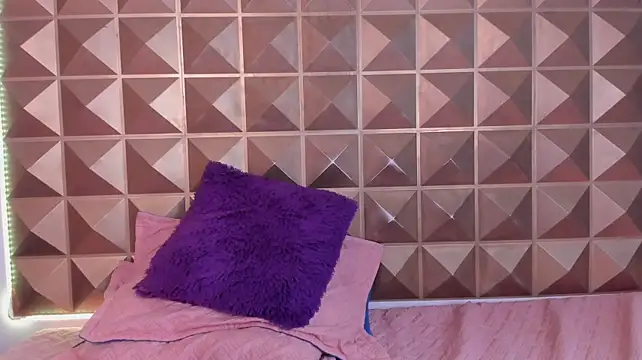 Naughty_Kat_ stripchat live cam model