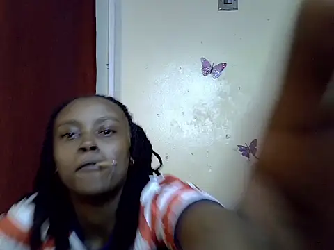 Rasta_tattoooed stripchat live cam model