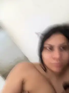LuckyGuyyyy stripchat live cam model
