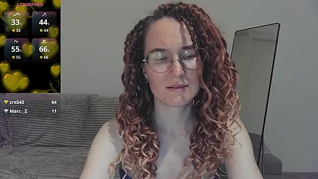 AgnesGraham stripchat live cam model