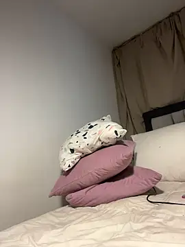 Ameellie stripchat live cam model