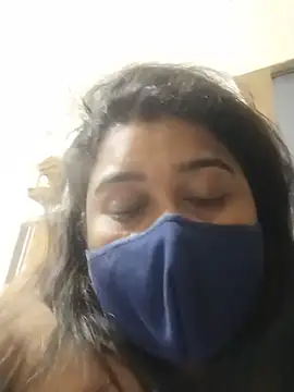 indianlisa5 stripchat live cam model