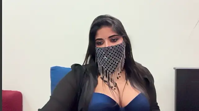 Tamil_Silky stripchat live cam model
