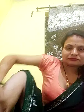 Priti_hote stripchat live cam model