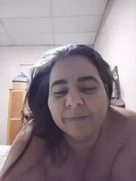 Golositadeamor stripchat live cam model