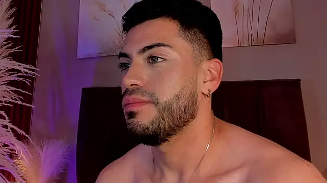 Alexander_Diazz stripchat live cam model