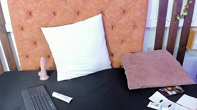 Pola_Pnk stripchat live cam model