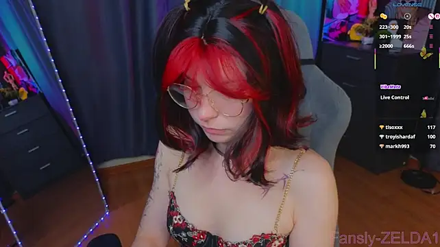 zelda_1 stripchat live cam model