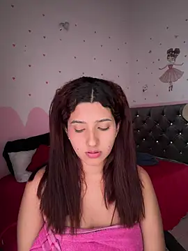 emmariders2 stripchat live cam model