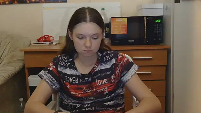 JessicaHolland1 stripchat live cam model