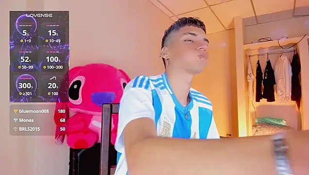 Baby_luka stripchat live cam model