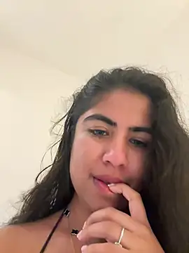jasminefoxx__ stripchat live cam model