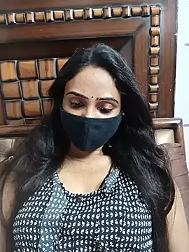 Yours-Bebo stripchat live cam model