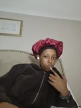 02Boitybaby stripchat live cam model