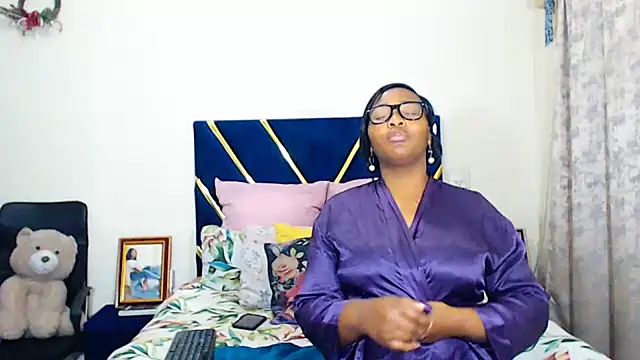 veronica1xxx stripchat live cam model