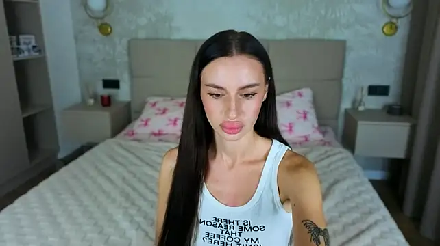 Snow_WhiteeeX stripchat live cam model